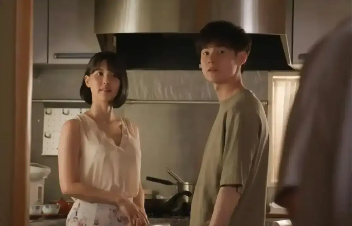 《漂亮的女邻居5》高清未删减国语中字完整版在线观看 - 满天星超清修复版 - 邻家日常心动邂逅免费看
